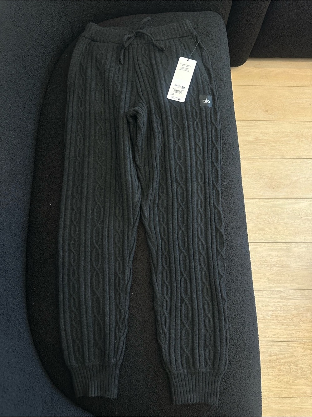 Alo Yoga Cable Knit Winter Bliss Pant